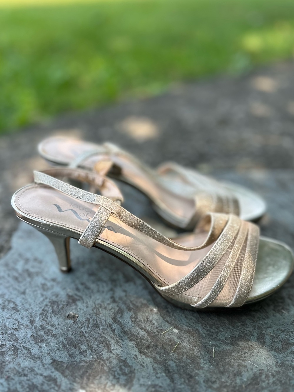 Women’s Metallic Strappy Slingback Heels - Champagne